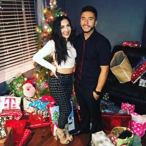 Meet your Posher, Yovani joel